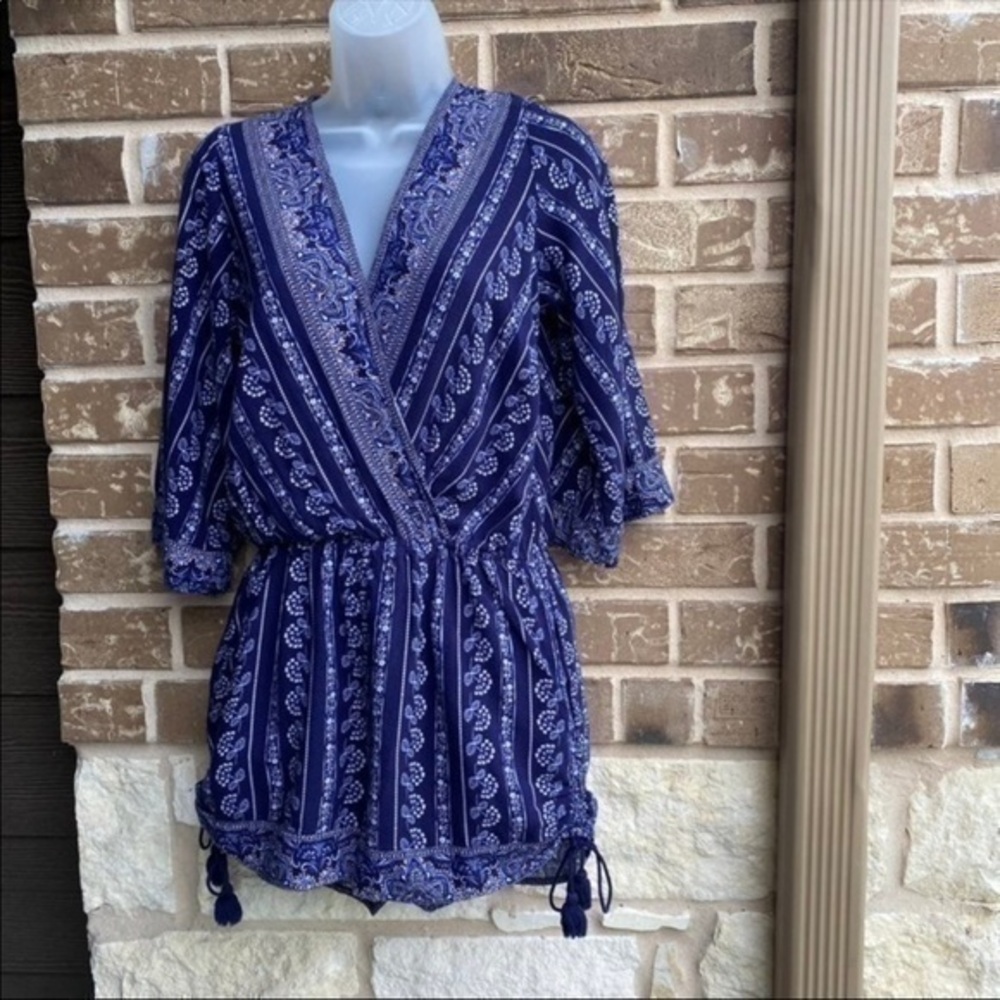 ✨ ANTHROPOLOGIE SKIES ARE BLUE Wrap Romper✨